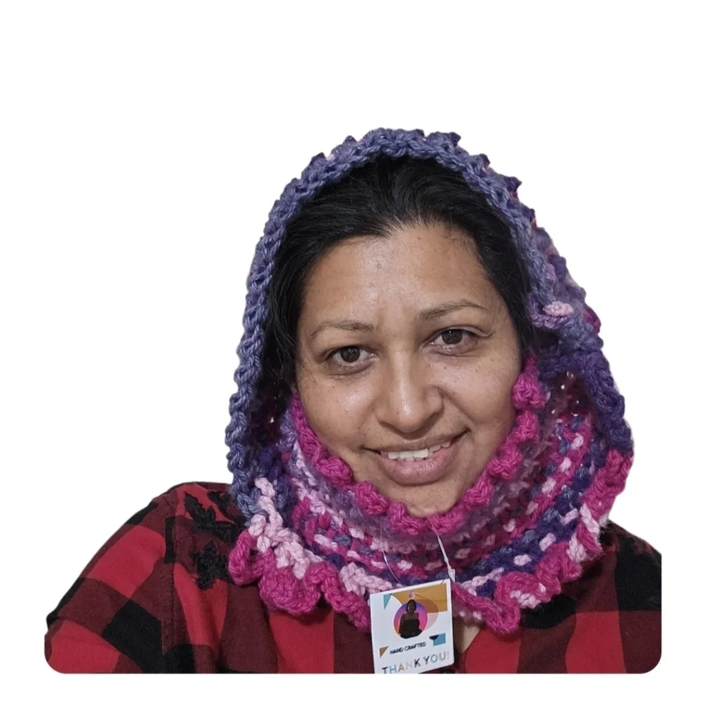8-way Crochet Scarf Chuncky Cupcakes Blackberry Sorbet Color Winter handmade